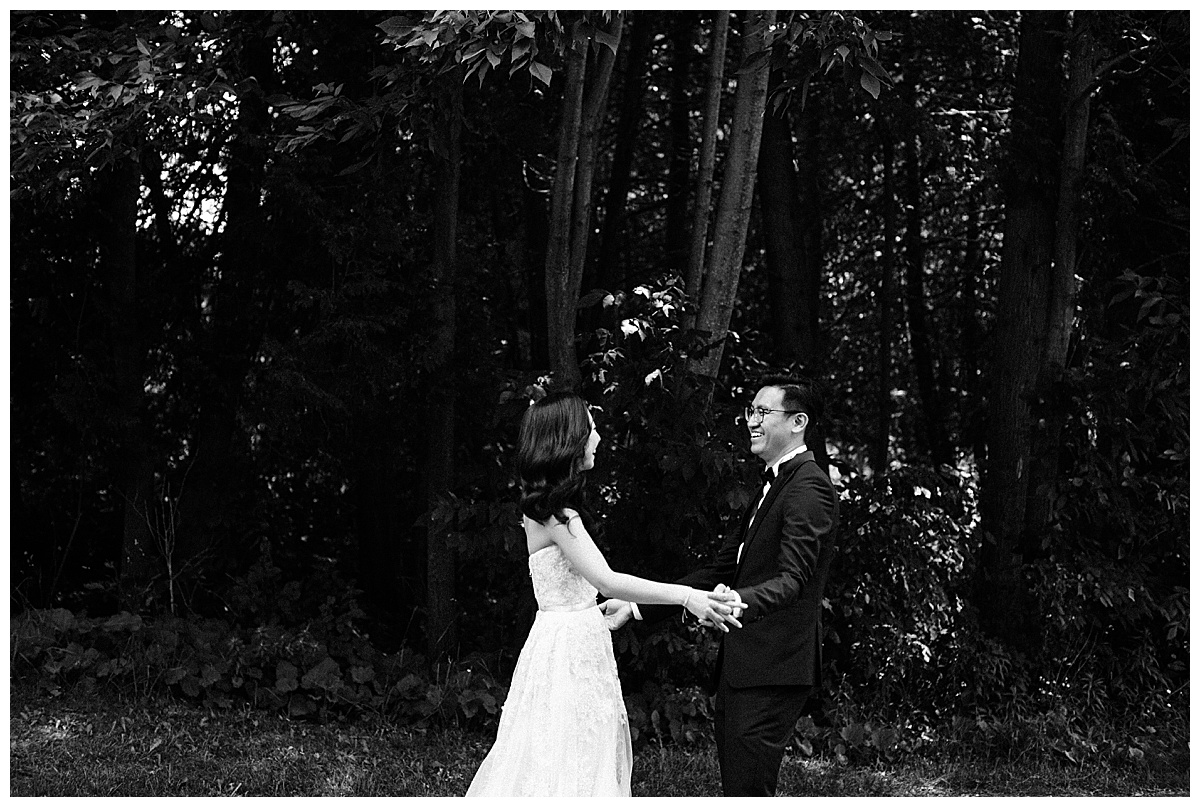 Black and white of groom's reaction to seeing bride for the first time| first look| 3photography